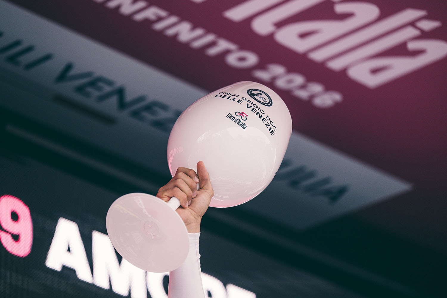 Giro Italia 2026 - calice premiazione - Pinot grigio DOC delle venezie